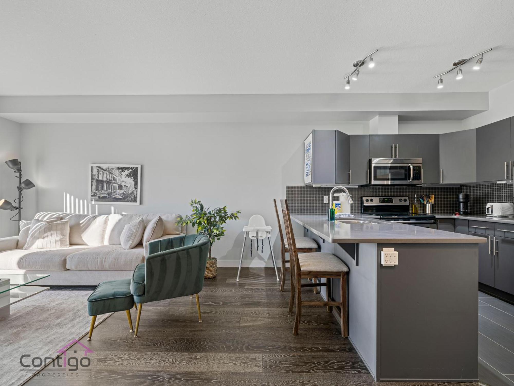 Studio Loft, 2 Bd, Ug Parking, 5 Min To Rogers! Edmonton Eksteriør bilde